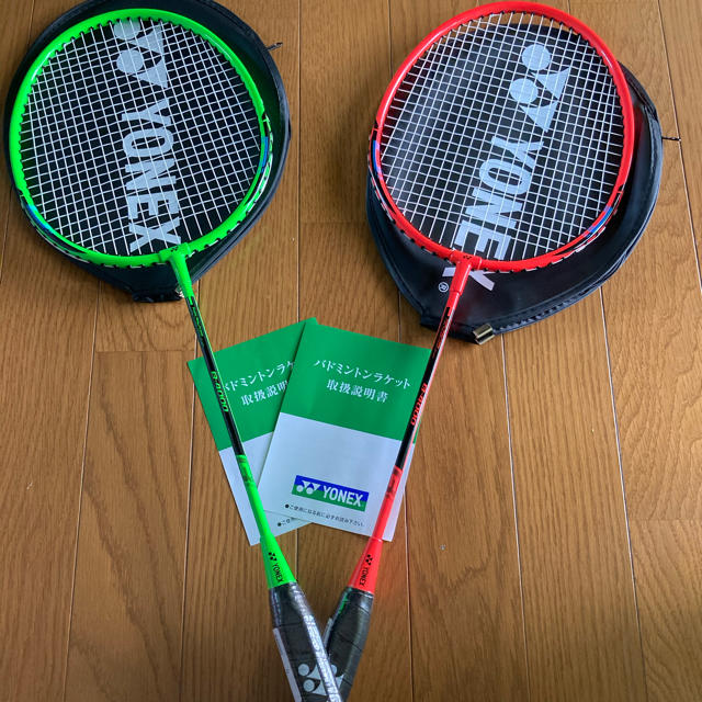 YONEX(ヨネックス)の★ 新品 未開封 YONEX  バドミントン ラケット 2本セット ★ スポーツ/アウトドアのスポーツ/アウトドア その他(バドミントン)の商品写真