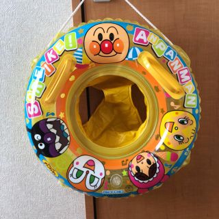 アンパンマン(アンパンマン)のアンパンマン　ベビー浮き輪(キャラクターグッズ)