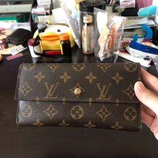 ルイヴィトン(LOUIS VUITTON)のルイヴィトン　長財布(長財布)