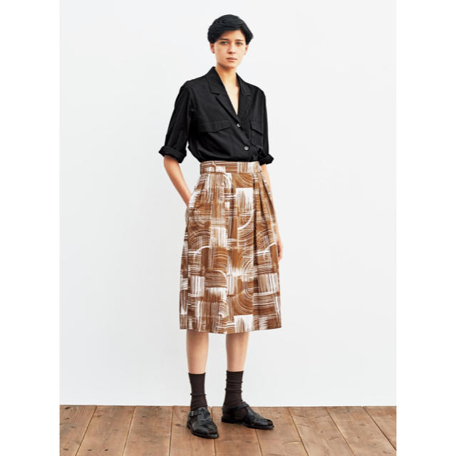 MARGARET HOWELL(マーガレットハウエル)のMARGARET HOWELL  PAINT PRINT スカート  レディースのスカート(ひざ丈スカート)の商品写真