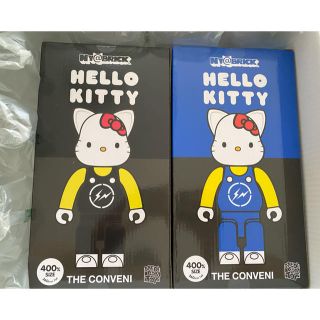 NY@BRICK 400% THE CONVENI HELLOKITTYブラック