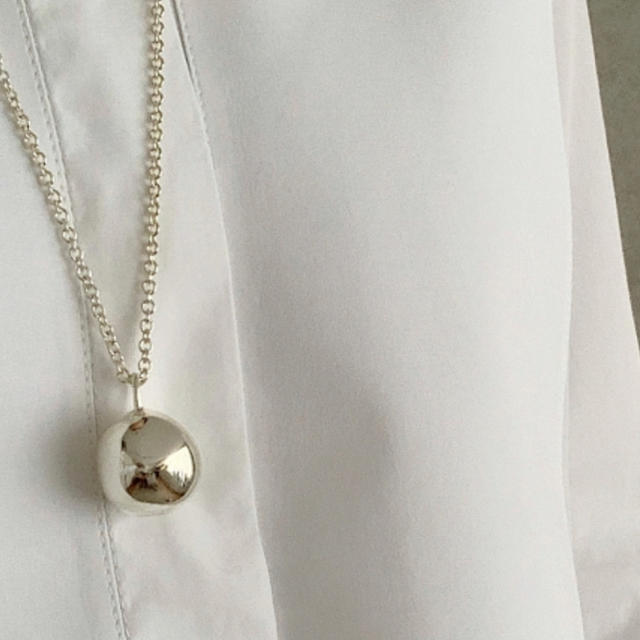 wonky ball necklace