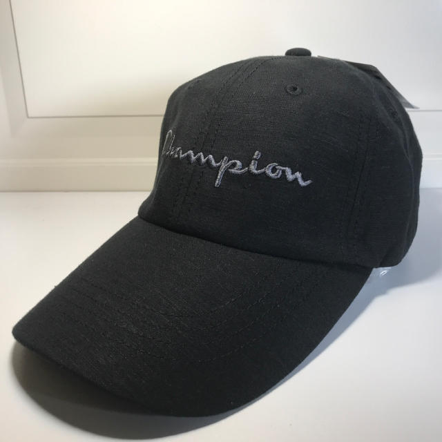 Champion(チャンピオン)のチャンピオン　chanpion 麻混ローキャップ　送料無料　新品未使用 メンズの帽子(キャップ)の商品写真