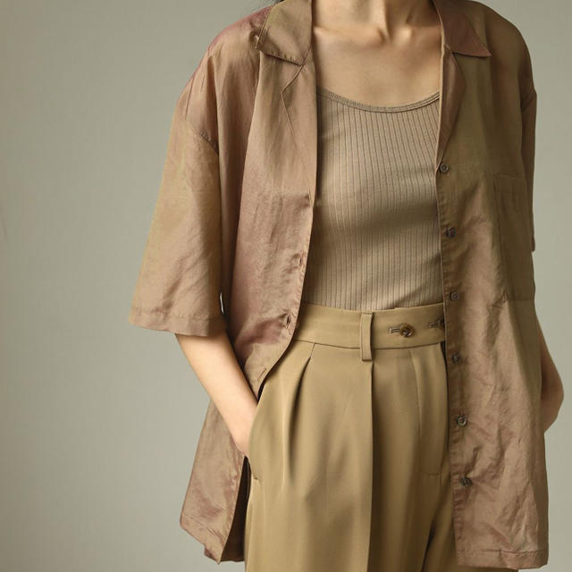 TODAYFUL(トゥデイフル)のTODAYFUL Silk Boyfriend Shirts (新品) レディースのトップス(シャツ/ブラウス(半袖/袖なし))の商品写真