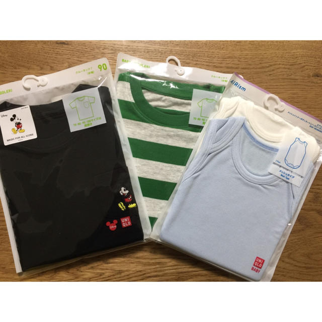 UNIQLO(ユニクロ)のユニクロ サイズ90 エアリズムインナー&Tシャツ3点セット キッズ/ベビー/マタニティのキッズ服男の子用(90cm~)(下着)の商品写真