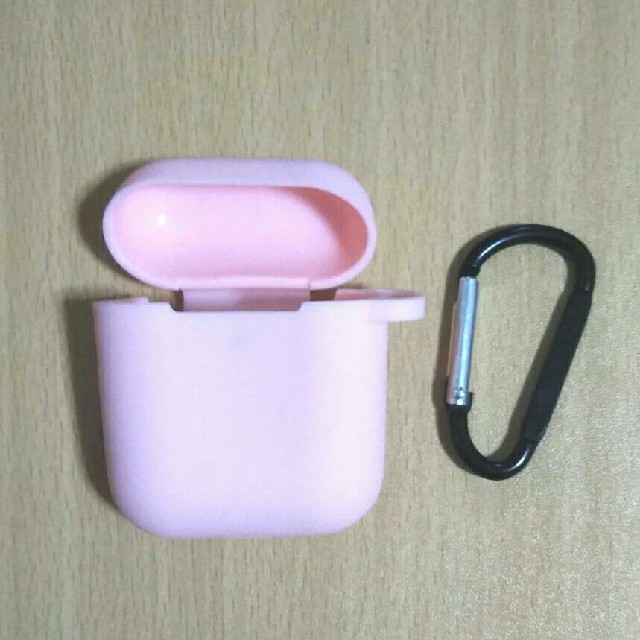 AirPods 1/2 対応ケース　シリコン　エアポッツ💓可愛いピンク💓 スマホ/家電/カメラのオーディオ機器(ヘッドフォン/イヤフォン)の商品写真