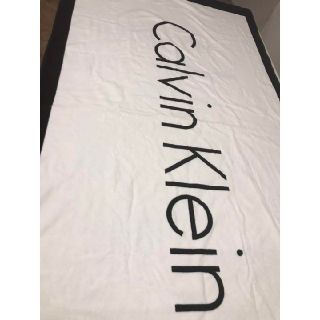 カルバンクライン(Calvin Klein)の新品　Calvin Klein★ビーチタオル大判(マリン/スイミング)