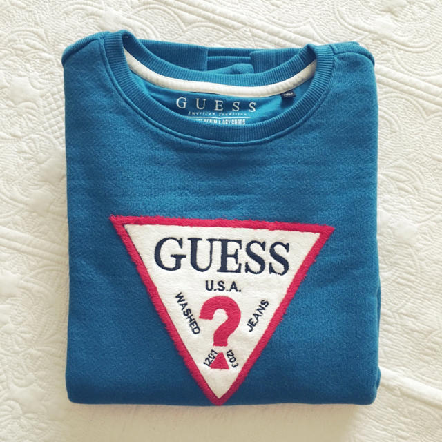 GUESS(ゲス)のGUESS △▲ スウェット レディースのトップス(トレーナー/スウェット)の商品写真