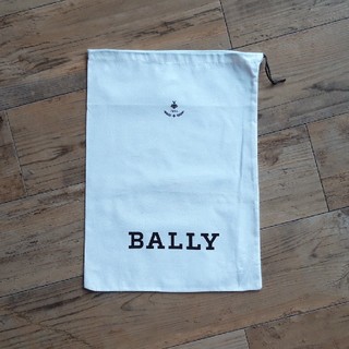 バリー(Bally)のBALLY　保存袋白　新品未使用(ショップ袋)