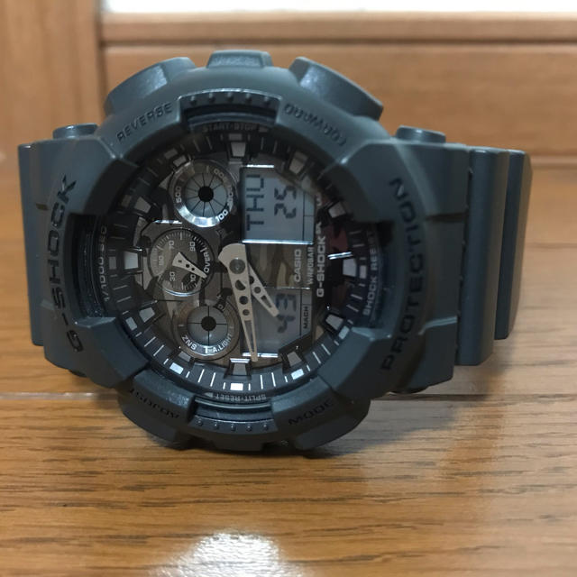 G-SHOCK(ジーショック)のG-SHOCK GA-100CF-8A メンズの時計(腕時計(デジタル))の商品写真