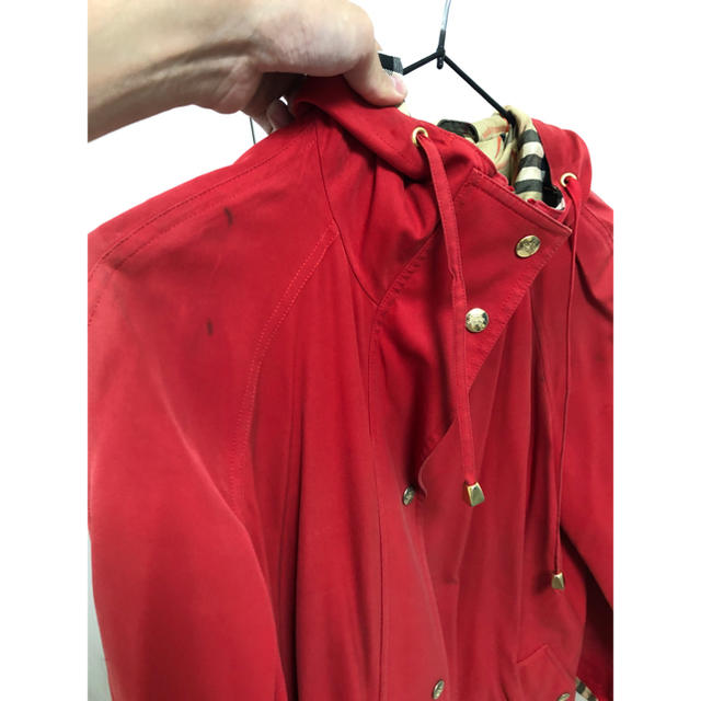 BURBERRY(バーバリー)の古着バーバリー　フード付きコート メンズのジャケット/アウター(ステンカラーコート)の商品写真
