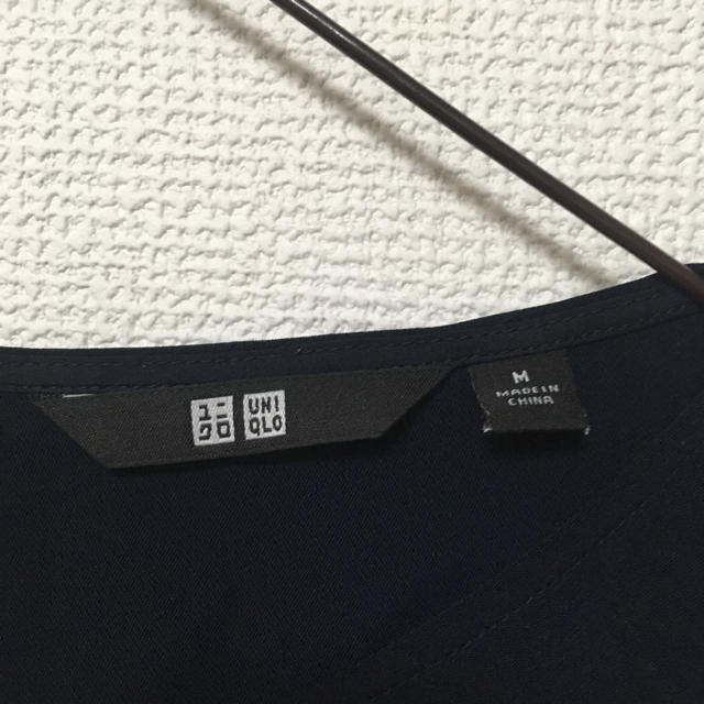 UNIQLO(ユニクロ)の【美品】ユニクロ ブラウス UNIQLO レディースのトップス(シャツ/ブラウス(半袖/袖なし))の商品写真