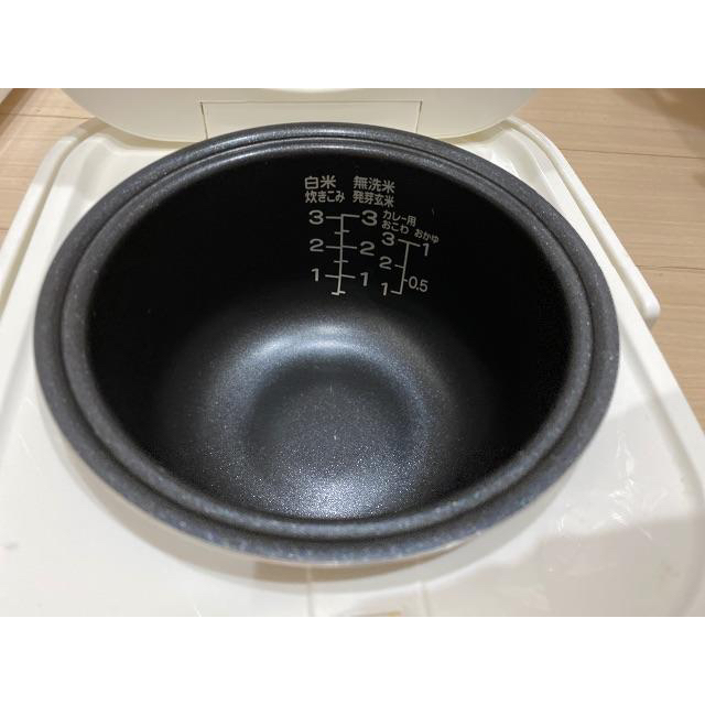 ニトリ(ニトリ)の炊飯器　3合炊き スマホ/家電/カメラの調理家電(炊飯器)の商品写真