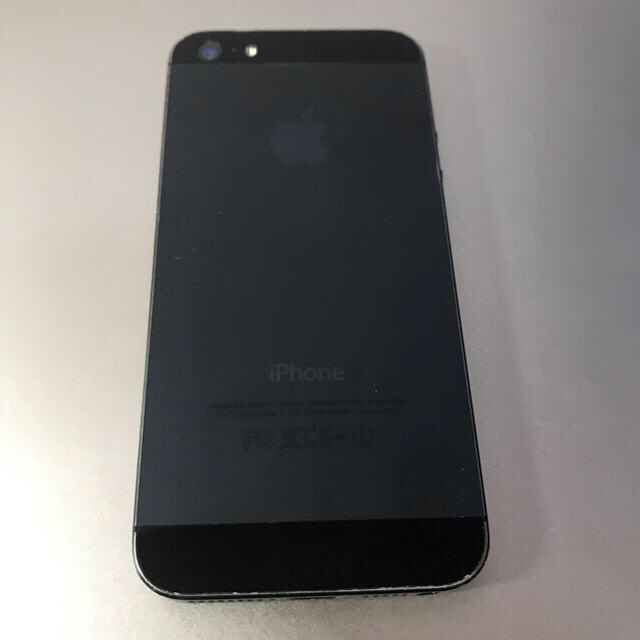 Apple(アップル)のiPhone5 32GB (ソフトバンク) スマホ/家電/カメラのスマートフォン/携帯電話(スマートフォン本体)の商品写真