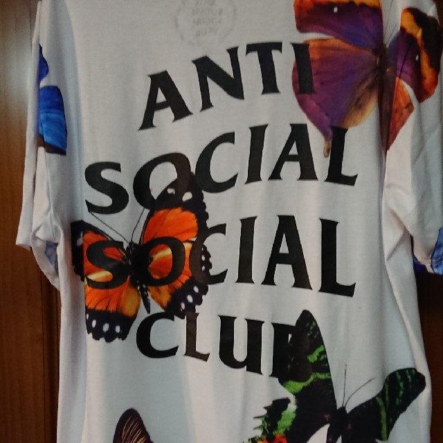 最安値 antisocialsocialclub 2020ss Tシャツ 蝶々