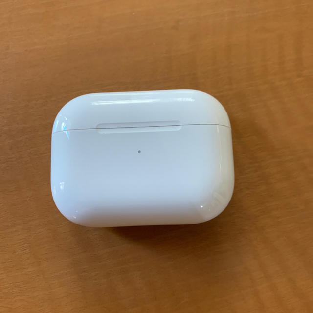 ヘッドフォン/イヤフォンairpods pro