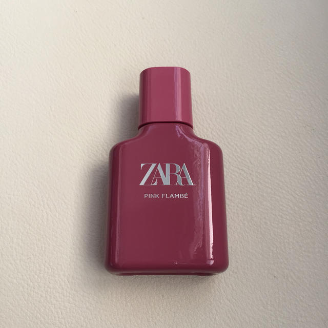 ZARA - ZARA ピンクフランベ オードトワレ 30㎖の通販 by ZARA - ZARA ピンクフランベ オードトワレ 30㎖の通販 by