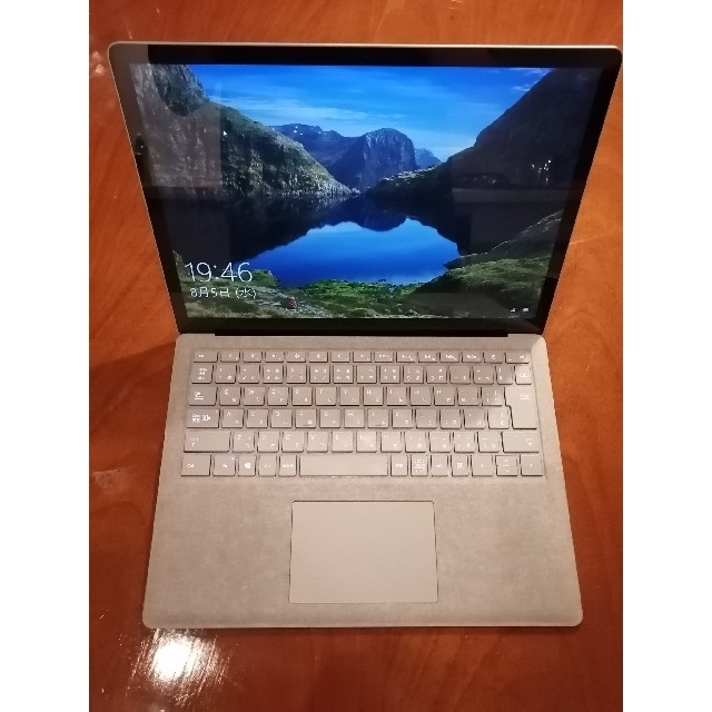 Surface Laptop2/8th gen intel corei5/8GB