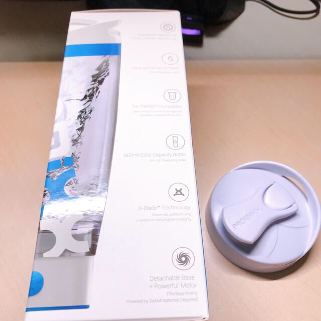 【新品】PROMIXX プロミックス　電動シェイカー　箱＋フタ＋説明書のみ スポーツ/アウトドアのトレーニング/エクササイズ(トレーニング用品)の商品写真