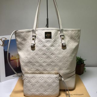 ルイヴィトン(LOUIS VUITTON)のNEWセール✨定価29万✨Aランク✨LOUIS VUITTON シタディン PM(トートバッグ)