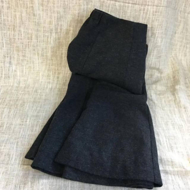 nano・universe(ナノユニバース)の新品未使用　ナノユニバース　膝丈スカート　グレー レディースのスカート(ひざ丈スカート)の商品写真