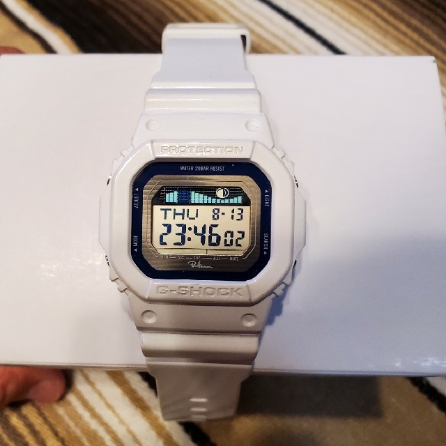 Ron Herman(ロンハーマン)のG-SHOCK ロンハーマン 別注モデル GLX-5600RHW-7BJR メンズの時計(腕時計(デジタル))の商品写真