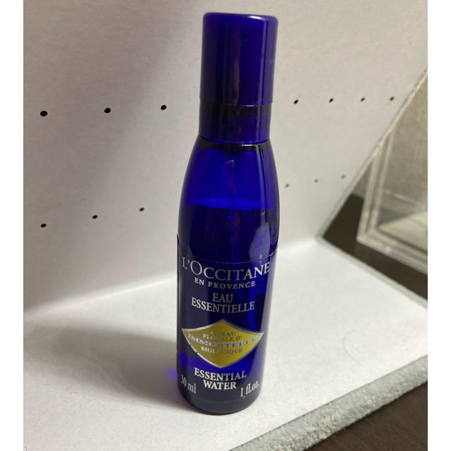 L'OCCITANE(ロクシタン)のリンメル ロクシタン イモーテル エッセンシャル フェースウォーター 30ml コスメ/美容のスキンケア/基礎化粧品(化粧水/ローション)の商品写真