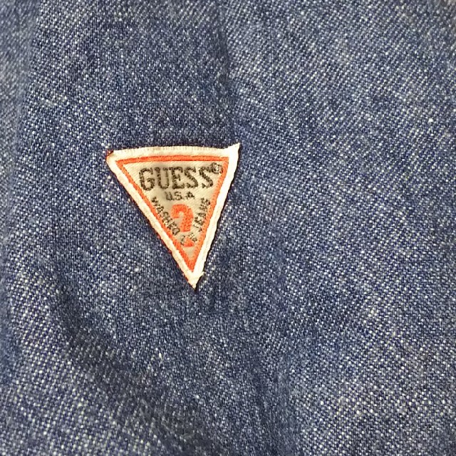 GUESS(ゲス)のGUESS ベビー ベビーオール だるまオール キッズ/ベビー/マタニティのベビー服(~85cm)(ロンパース)の商品写真