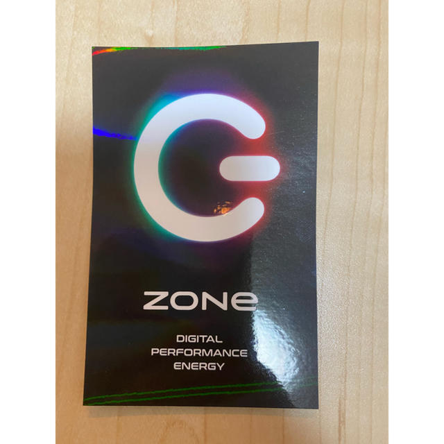 エナジードリンク『zone』非売品ステッカー(1枚) 食品/飲料/酒の飲料(その他)の商品写真