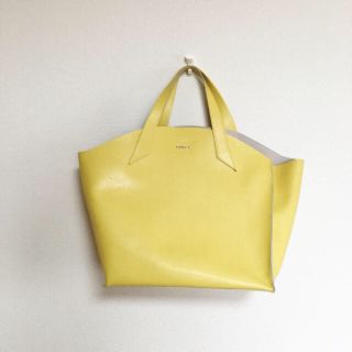 フルラ(Furla)のフルラjucca(トートバッグ)