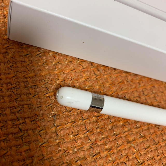 Apple(アップル)のApple Pencil スマホ/家電/カメラのPC/タブレット(PC周辺機器)の商品写真