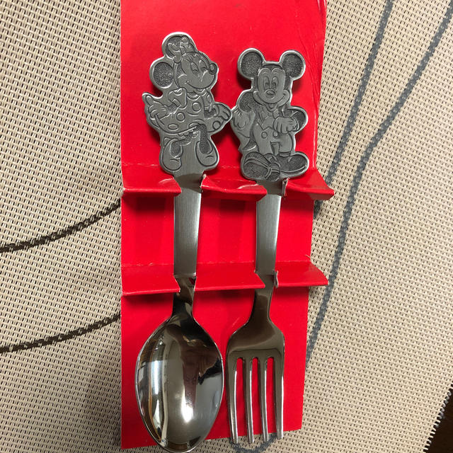 Disney(ディズニー)のDisney  フォーク　スプーン　ミッキー　ミニー　ディズニー　新品　レトロ キッズ/ベビー/マタニティの授乳/お食事用品(スプーン/フォーク)の商品写真