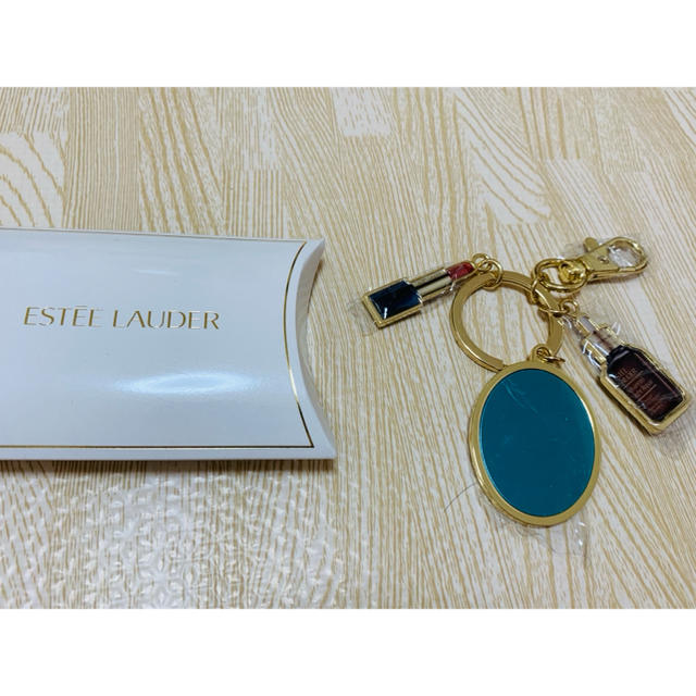 Estee Lauder(エスティローダー)のエスティーローダー　キーチェーン レディースのファッション小物(キーホルダー)の商品写真