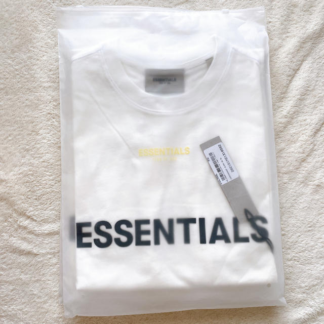 FEAR OF GOD(フィアオブゴッド)のFEAR OF GOD Essentials S/S Tee メンズのトップス(Tシャツ/カットソー(半袖/袖なし))の商品写真