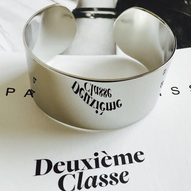 Spick & Span(スピックアンドスパン)の★新品 限定価格！ DEUXIEME CLASSE ドゥーズィエムクラスバングル レディースのアクセサリー(ブレスレット/バングル)の商品写真