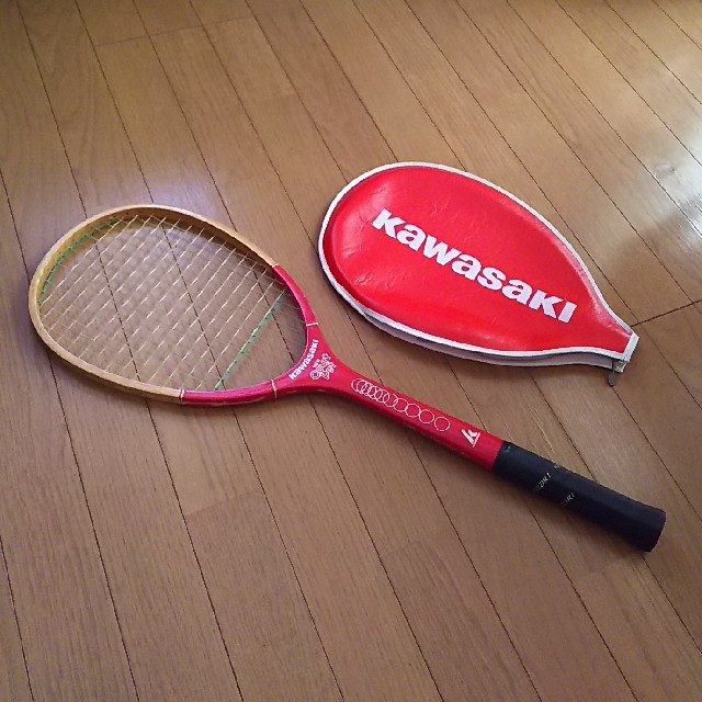 カワサキ(カワサキ)のレア☆昭和レトロ KAWASAKI 軟式テニスラケット スポーツ/アウトドアのテニス(ラケット)の商品写真