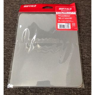 バッファロー(Buffalo)の新品　未使用　BUFFALO マウスパッド　BPD04GYA　グレー(PC周辺機器)