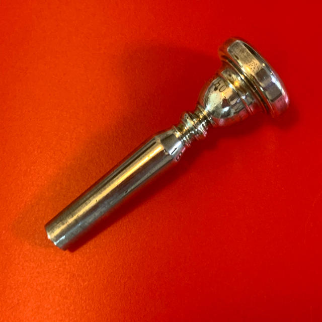 クーポンで半額☆2280円! トランペットマウスピース Bob Reeves ボブ