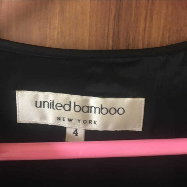 united bamboo(ユナイテッドバンブー)のユナイテッドバンブー 黒ワンピス パーティー プリーツ イエナ シップス  レディースのワンピース(ひざ丈ワンピース)の商品写真