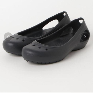 クロックス(crocs)のカディ Kadee フラットシューズ　24(バレエシューズ)