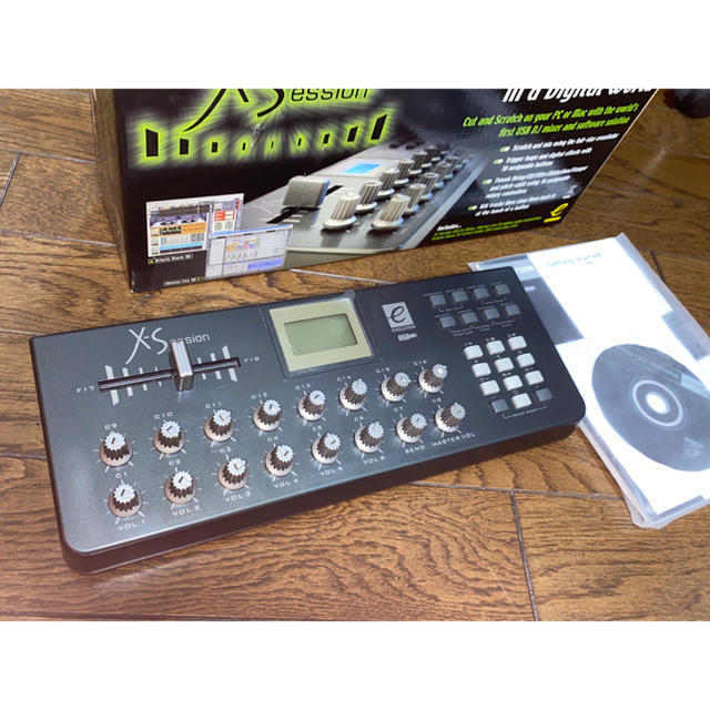 M-Audio X-Session Evolution UC-17 MIDIコン 楽器のDTM/DAW(MIDIコントローラー)の商品写真