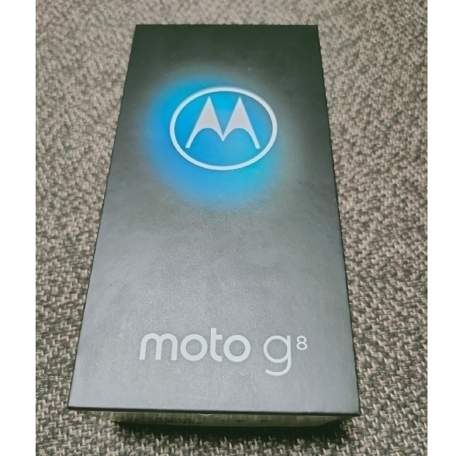 ANDROID(アンドロイド)のモトローラ　moto g8 　未使用品！ スマホ/家電/カメラのスマートフォン/携帯電話(スマートフォン本体)の商品写真