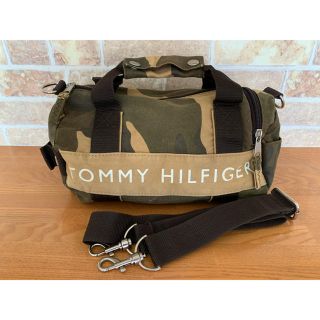 トミーヒルフィガー(TOMMY HILFIGER)のTOMMY  HILFIGER   ショルダーバッグ　迷彩柄(ショルダーバッグ)