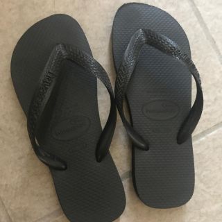 ハワイアナス(havaianas)のhavaianas 黒　ビーチサンダル(ビーチサンダル)