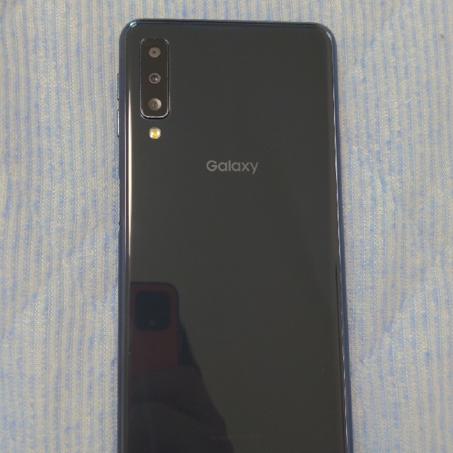 スマホ/家電/カメラ値下げ！Galaxy　A7 シムフリー美品