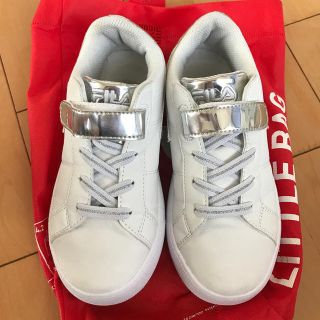 フィラ(FILA)のFILA  キッズスニーカー！白　21.0㎝(スニーカー)