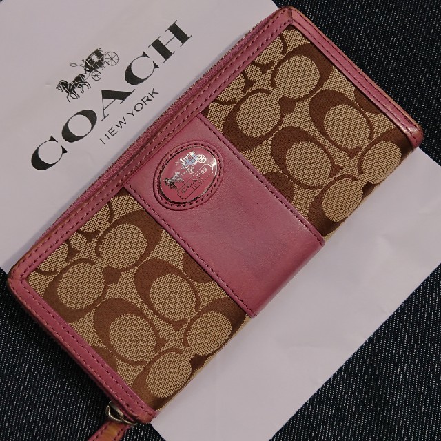 COACH(コーチ)のCOACH コーチ長財布 シグネチャー レディースのファッション小物(財布)の商品写真