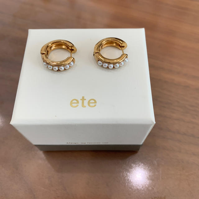 ete♡パール イヤリング バックチャーム