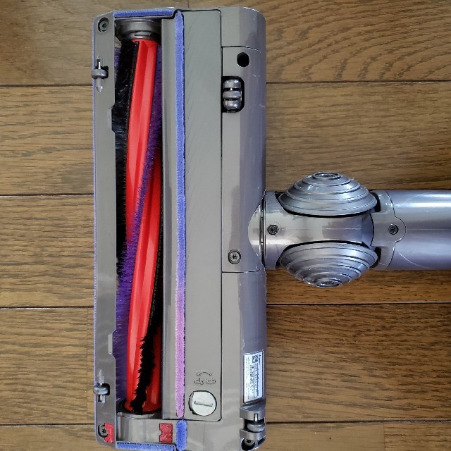 Dyson V6 コードレスプロ　スタンド付き　ジャンク品 3