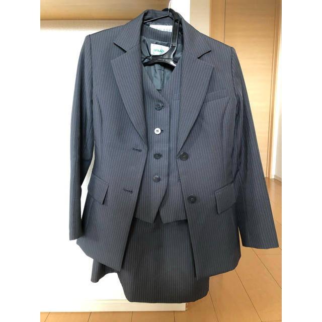 OL制服　事務服　ユニフォーム レディースのフォーマル/ドレス(スーツ)の商品写真